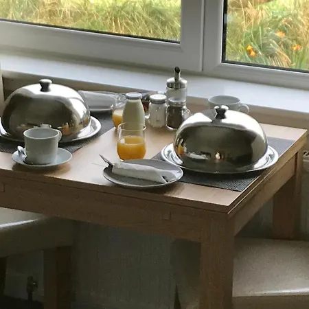 Air Leth Bed & Breakfast Portree Exterior photo